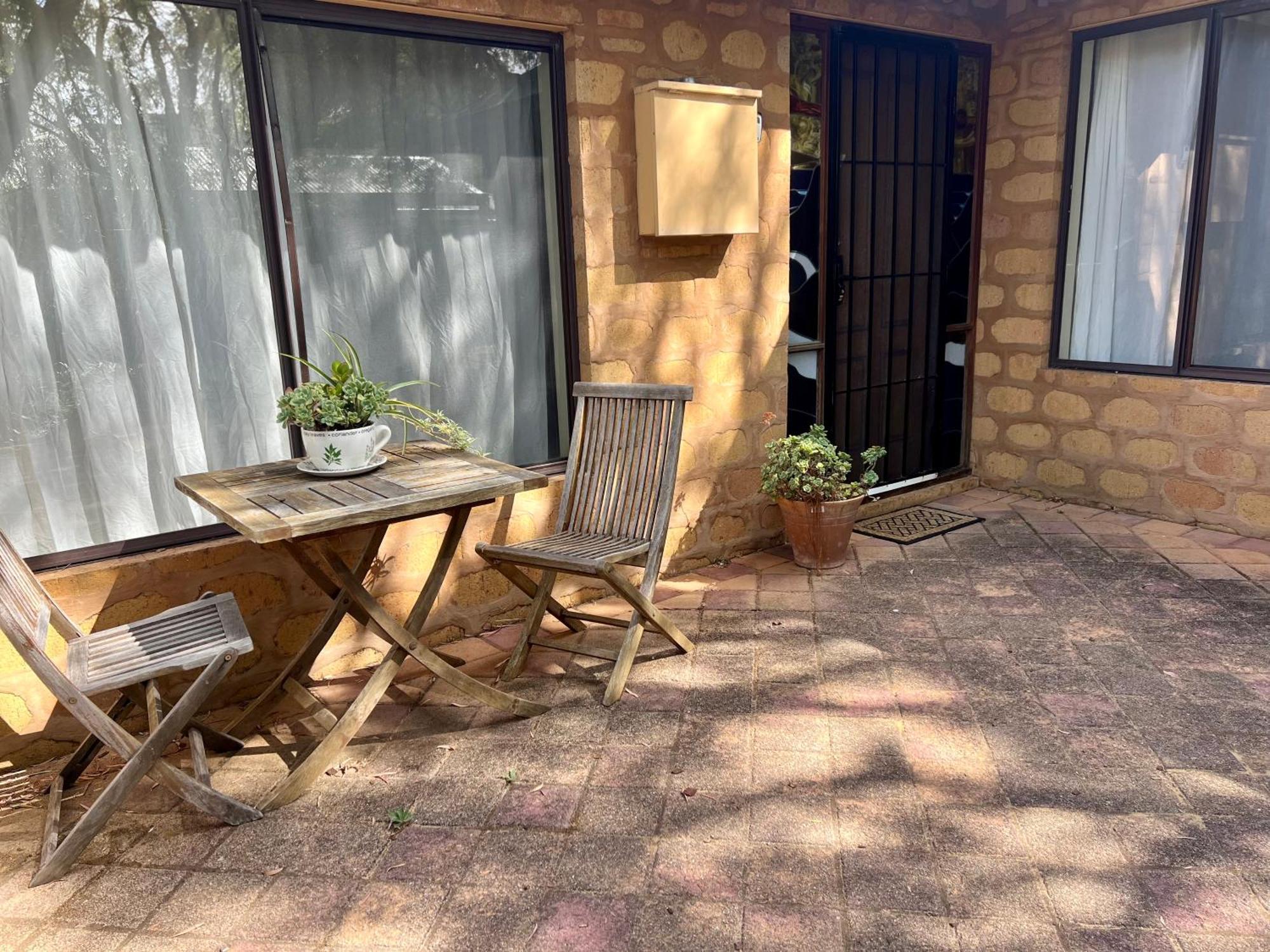 Acacia Retreat Apartment Dunsborough Bagian luar foto