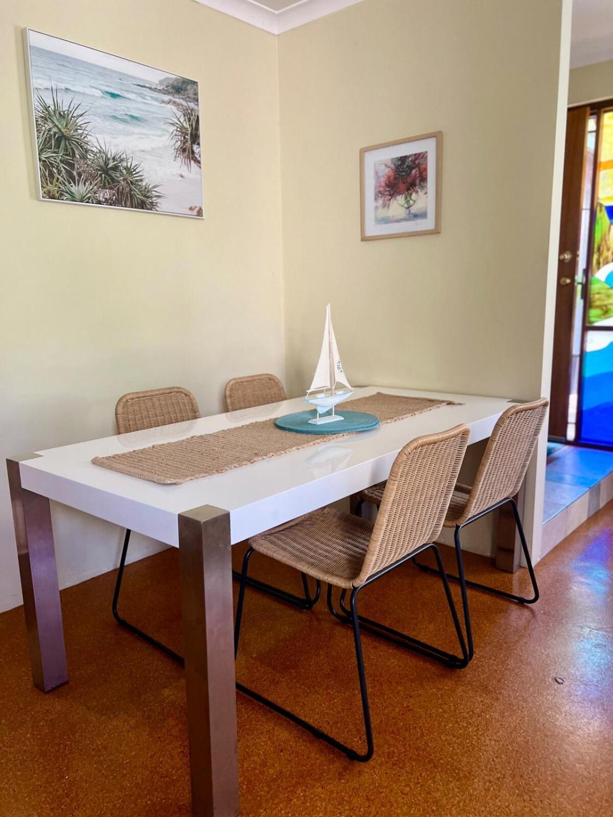 Acacia Retreat Apartment Dunsborough Bagian luar foto