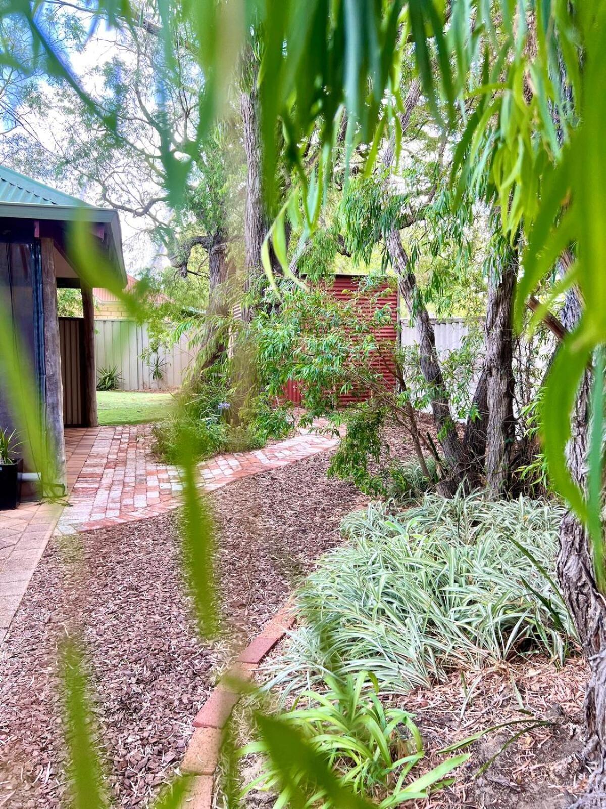 Acacia Retreat Apartment Dunsborough Bagian luar foto