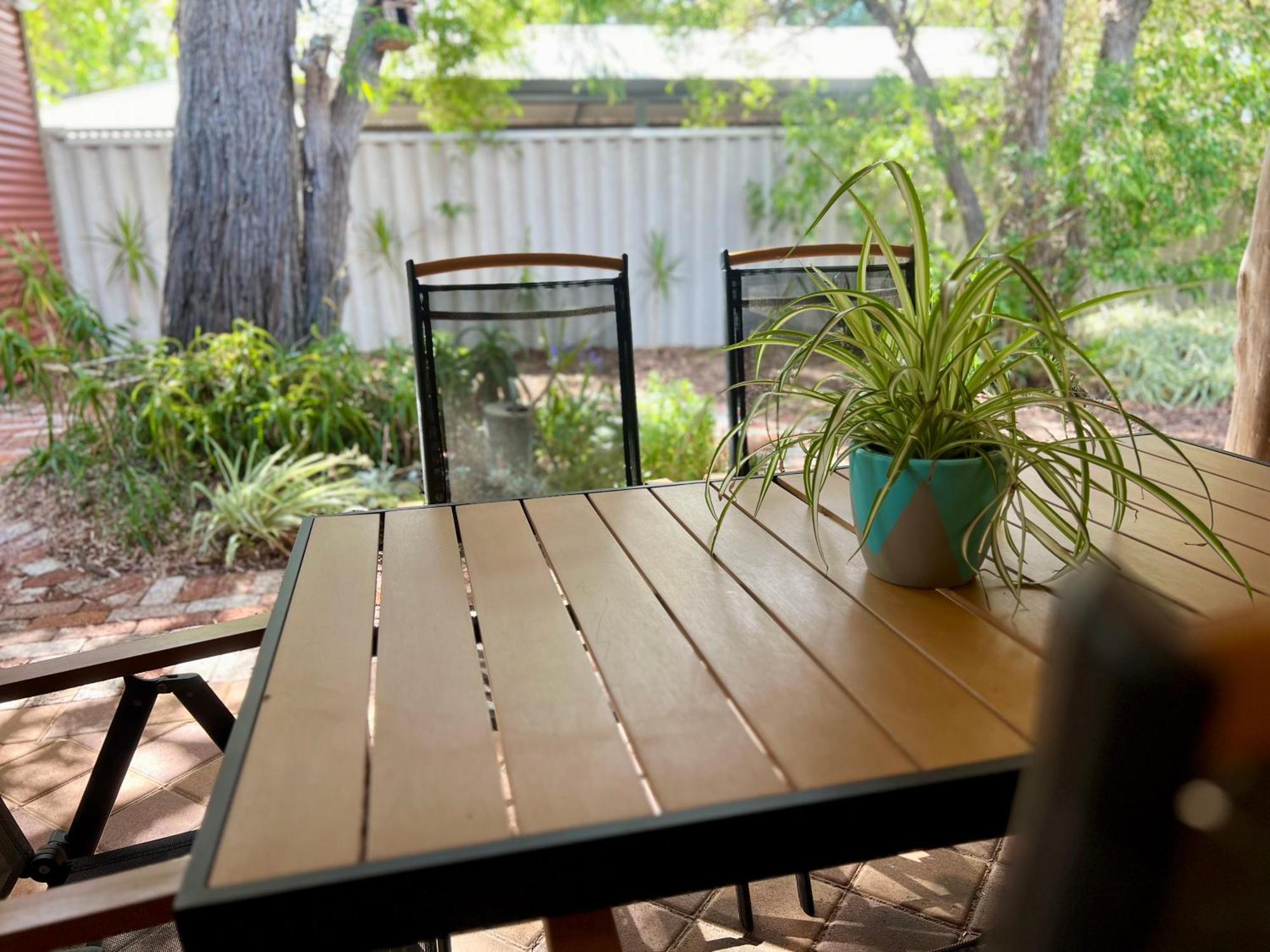 Acacia Retreat Apartment Dunsborough Bagian luar foto
